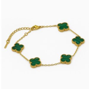 Evergreen Clover Bracelet